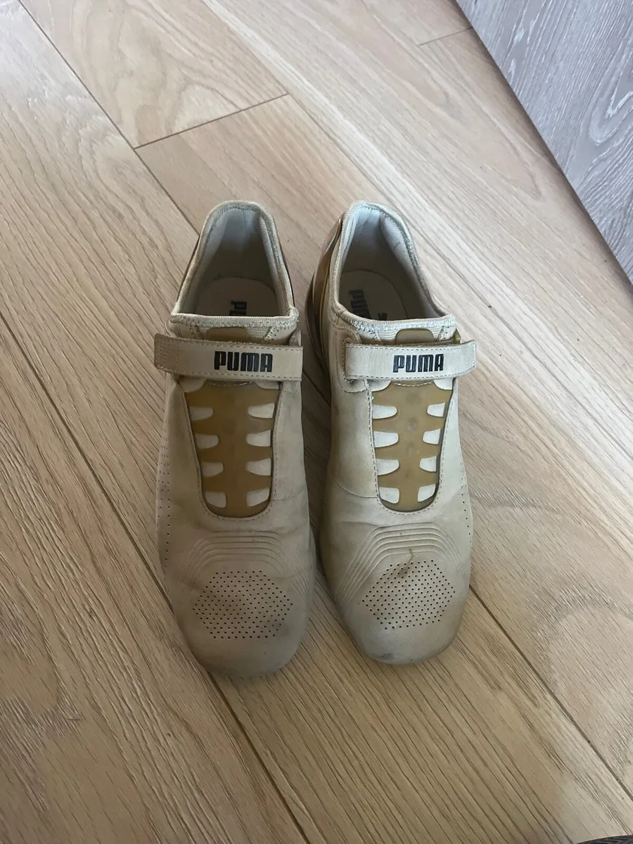 90s tan puma levitations - Image 1