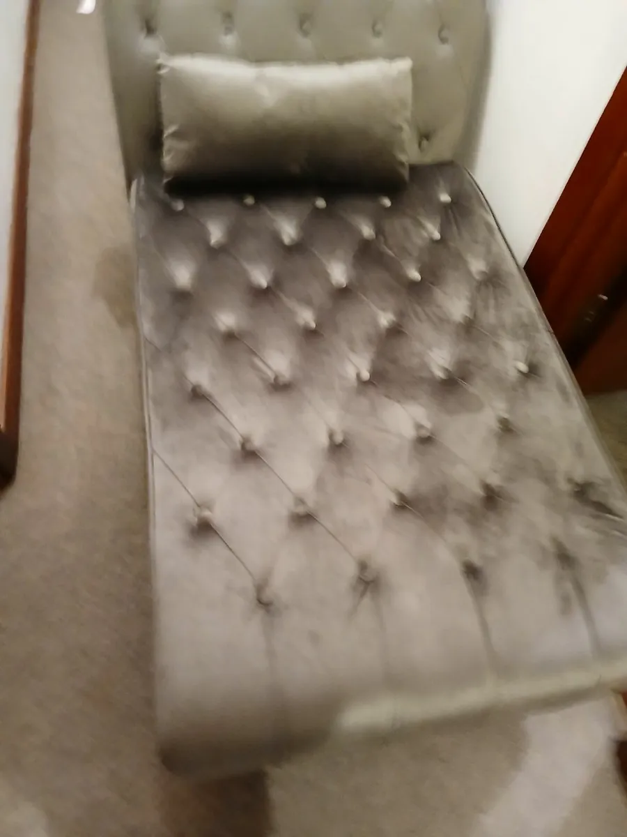 Delux comfort seatjng (2)...new...delivered - Image 3