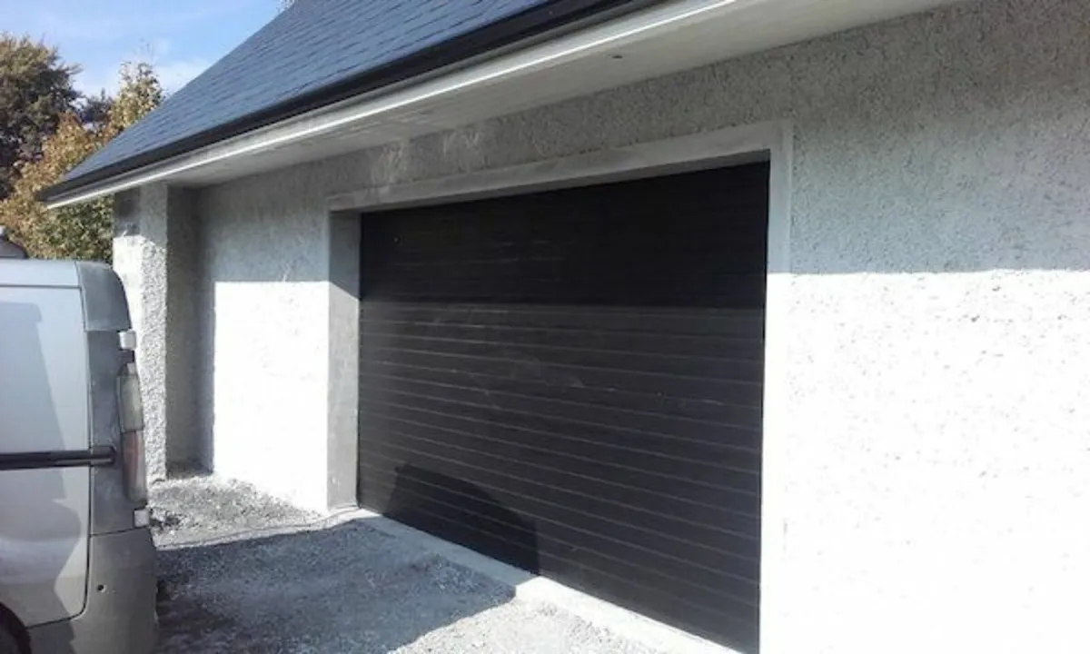 insulated  sectional  doors - Image 1