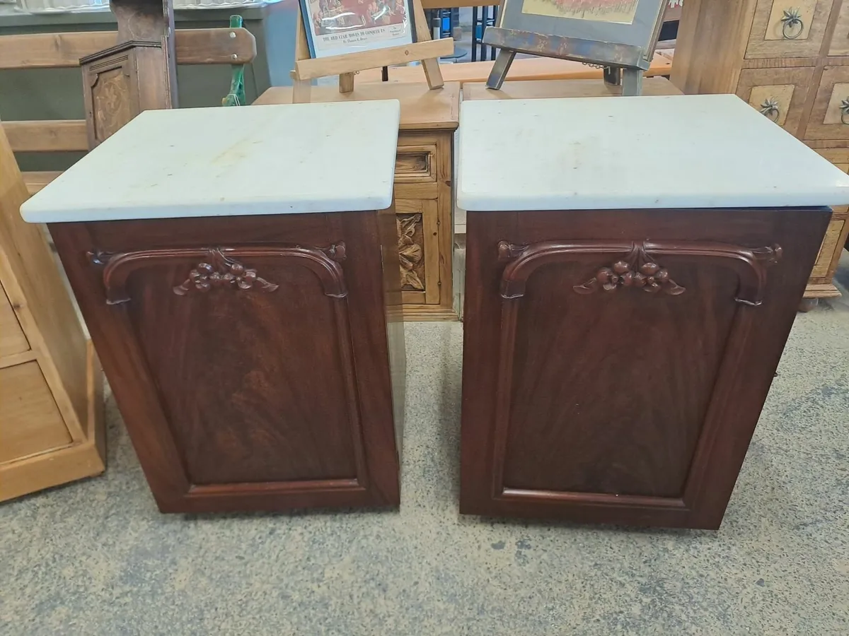 Pair vintage marble top mahogany cabinets - Image 1