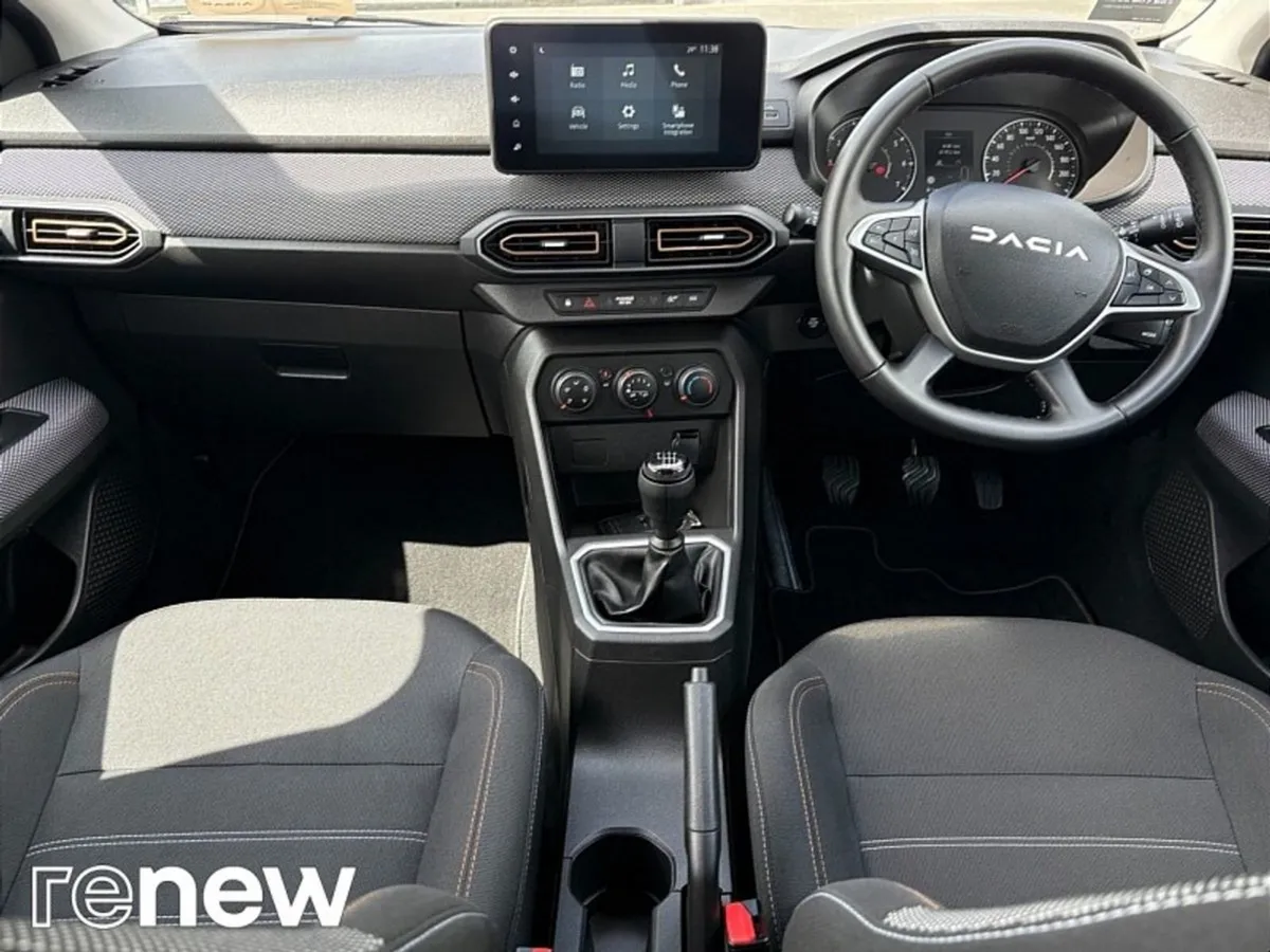 Dacia Sandero Stepway Stepway Expression TCe 90 G - Image 2