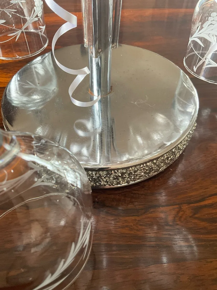 Chrome Stem Glass Holder - Image 4