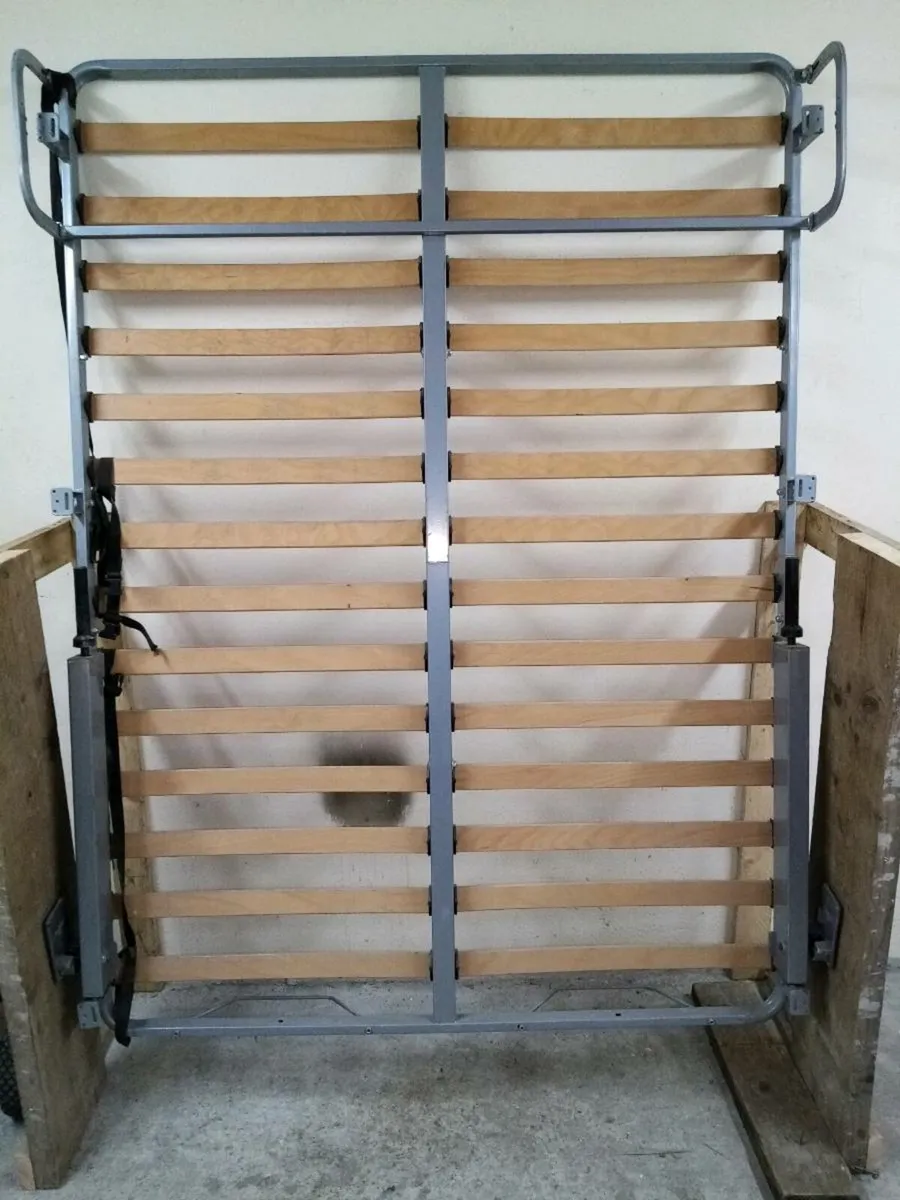 Fold away bed, hide away bed - Image 1