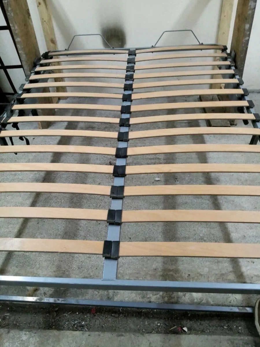 Fold away bed, hide away bed - Image 2