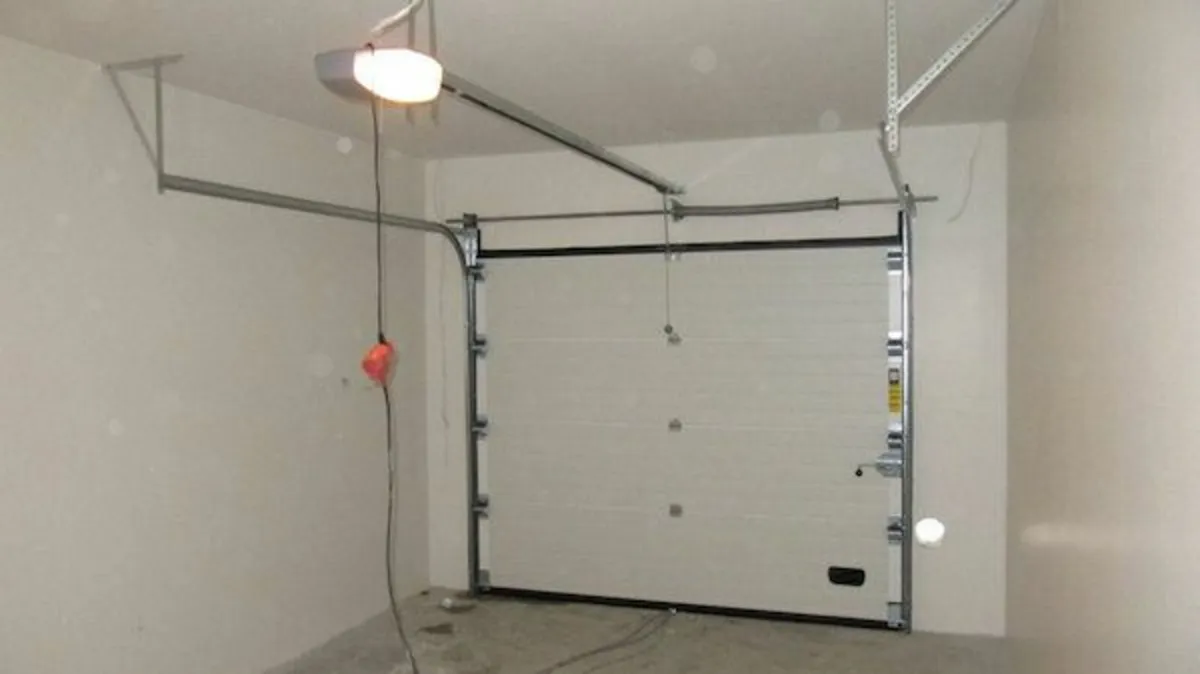insulated  sectional  garage / shed  doors - Image 2