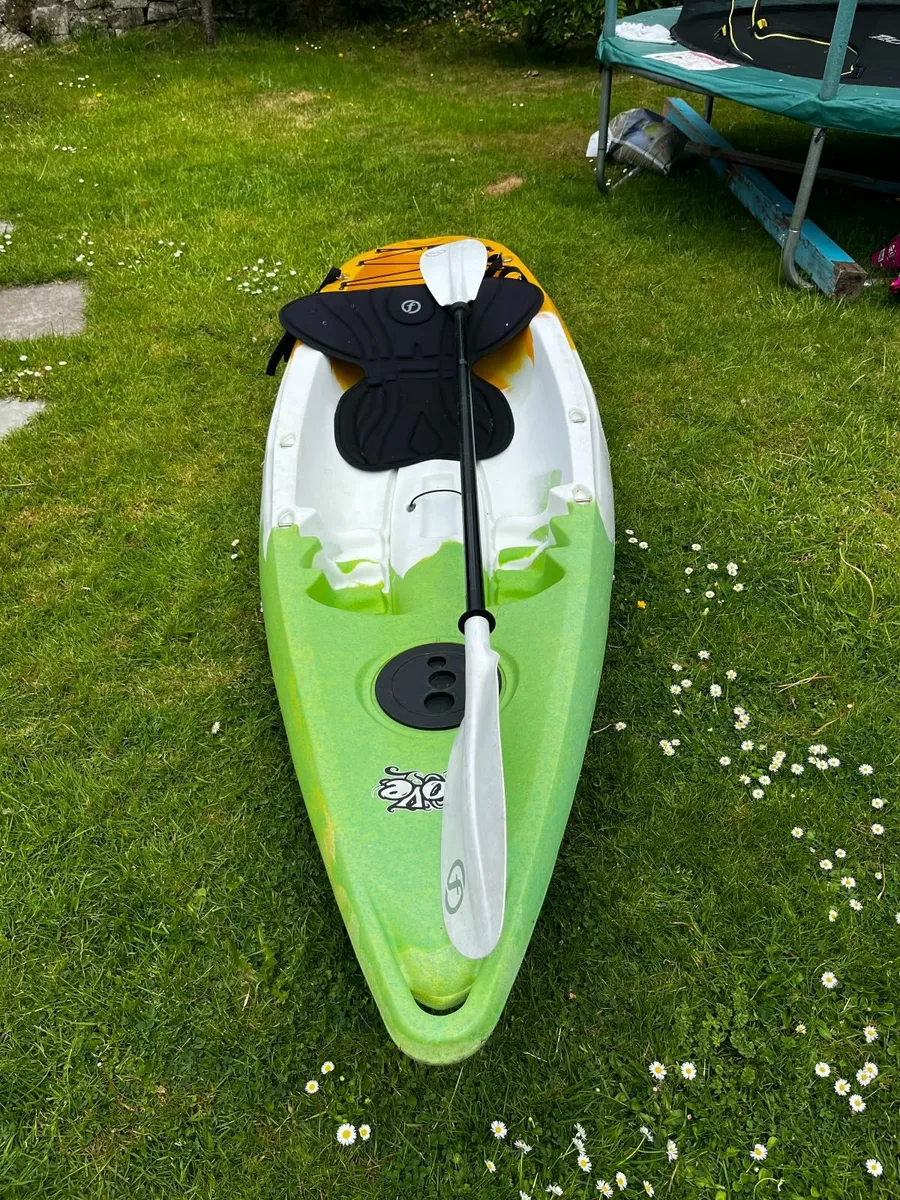Kayak - Image 2