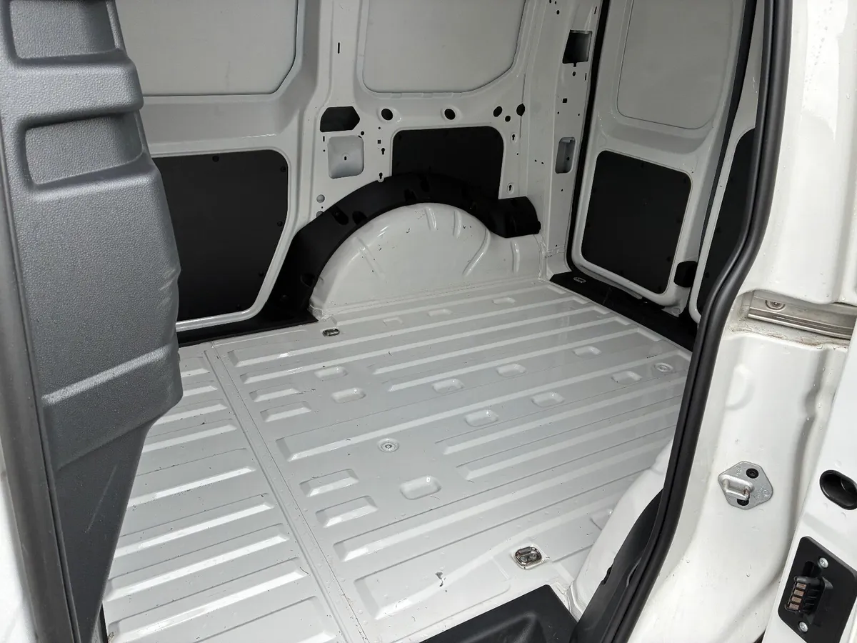 Volkswagen Caddy 2.0D **Price Includes Vat ** - Image 3
