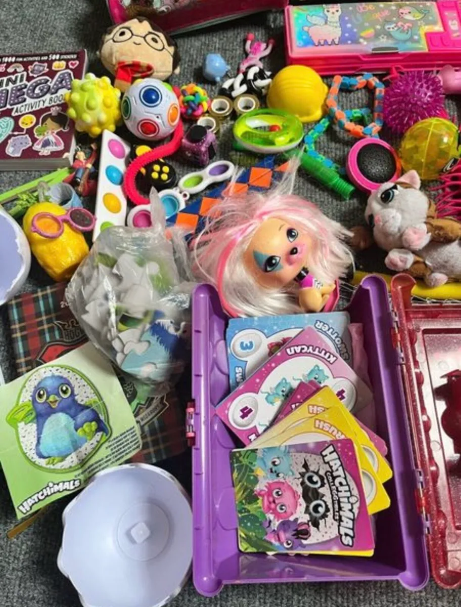 Big bag of toys in perfect condition clean - Image 4