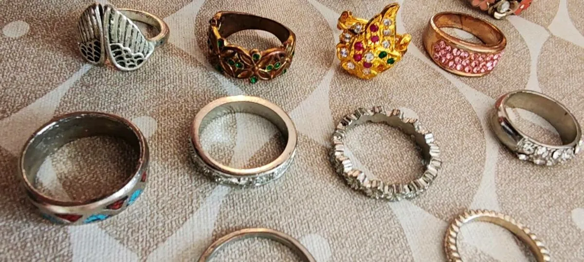 14 costume rings - Image 2