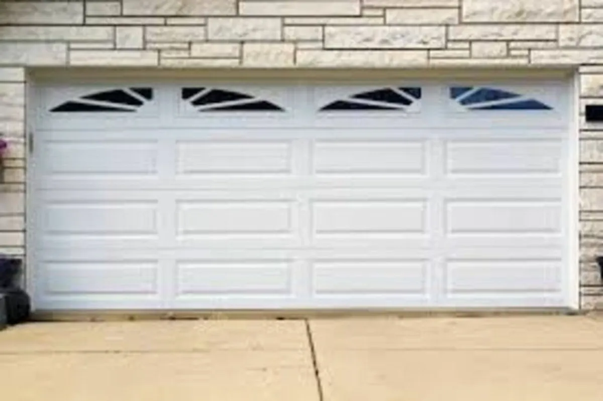insulated  sectional  garage  /  shed  doors - Image 3