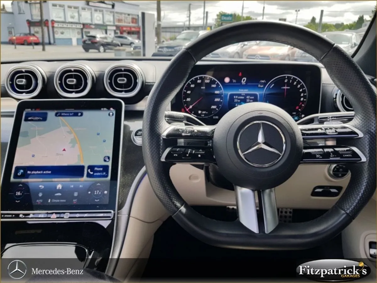 Mercedes-Benz CLE CLE 300 e Coup EQ Hybrid AMG Li - Image 2