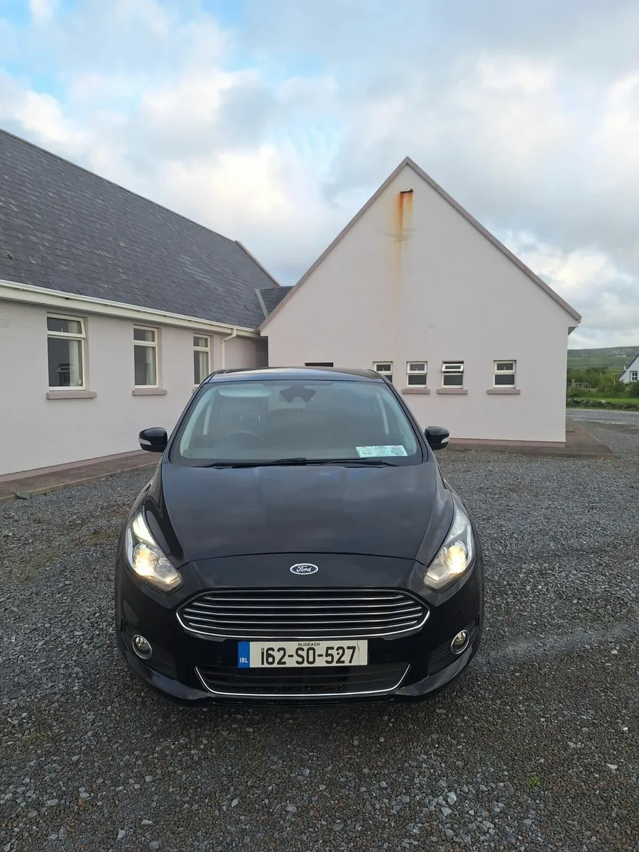 Ford S-Max 2016 2.0 TDCi Titanium - Image 2