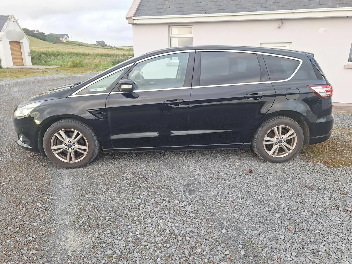 Ford S-Max 2016 2.0 TDCi Titanium - Image 3