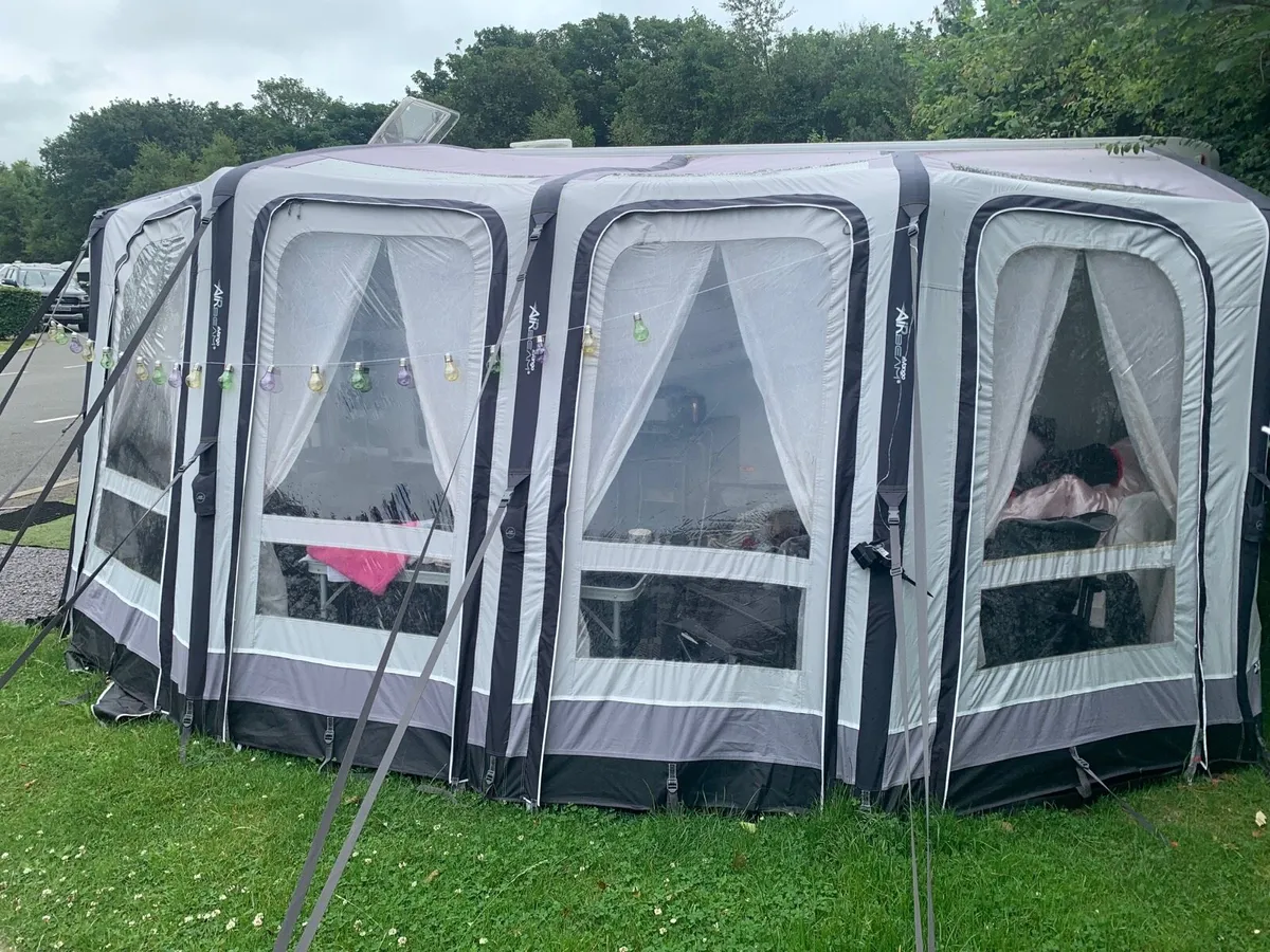 Awning - Image 2