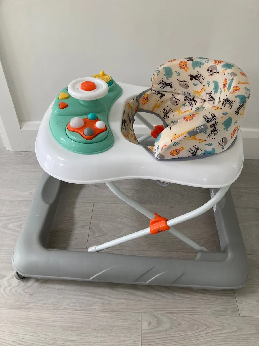 Baby walker - Image 2