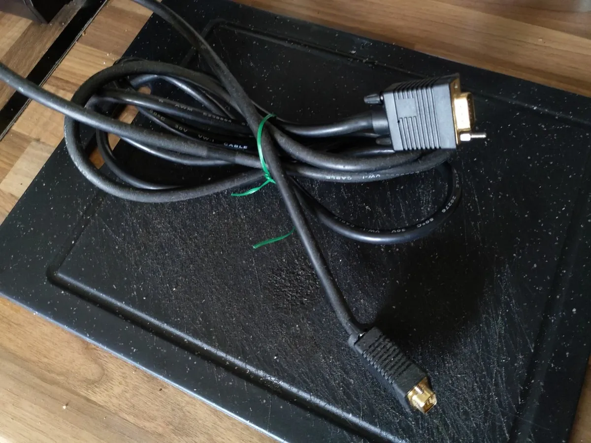 Dell monitor - Image 1