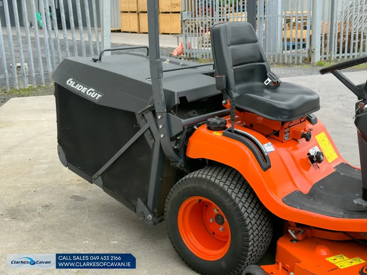 2021 Kubota G21eLD Lawnmower - Image 3