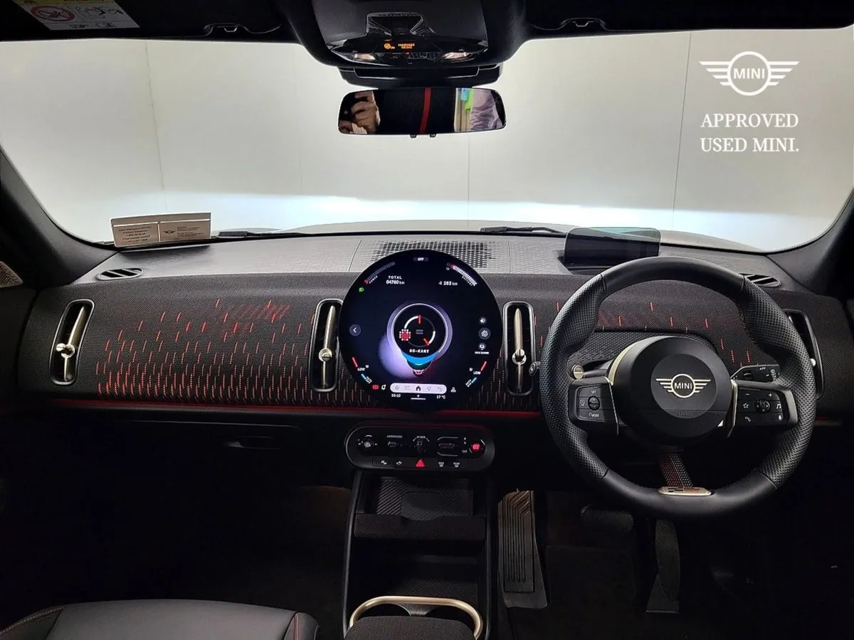 MINI COUNTRYMAN Cooper Classic E - Image 4
