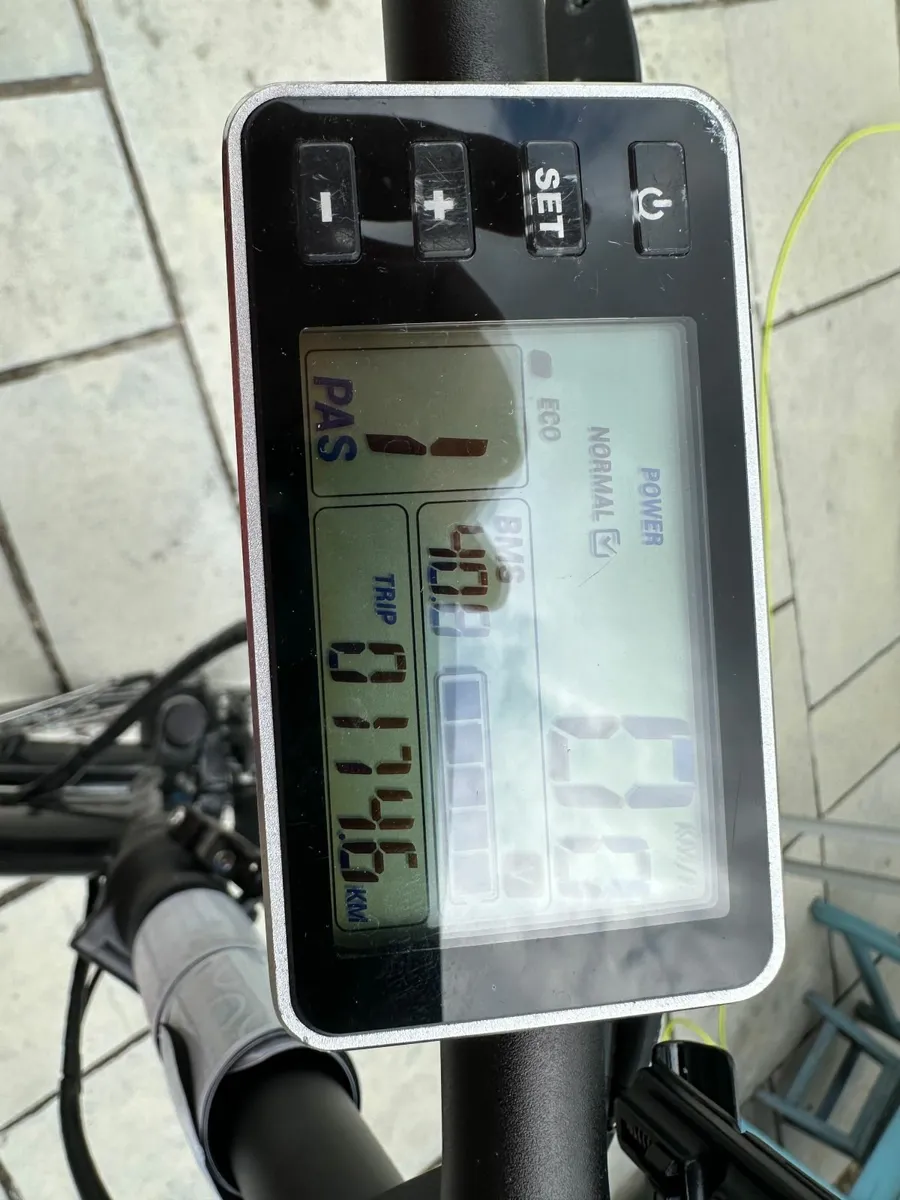 Prestige Pieso folding electric bike - black. - Image 3