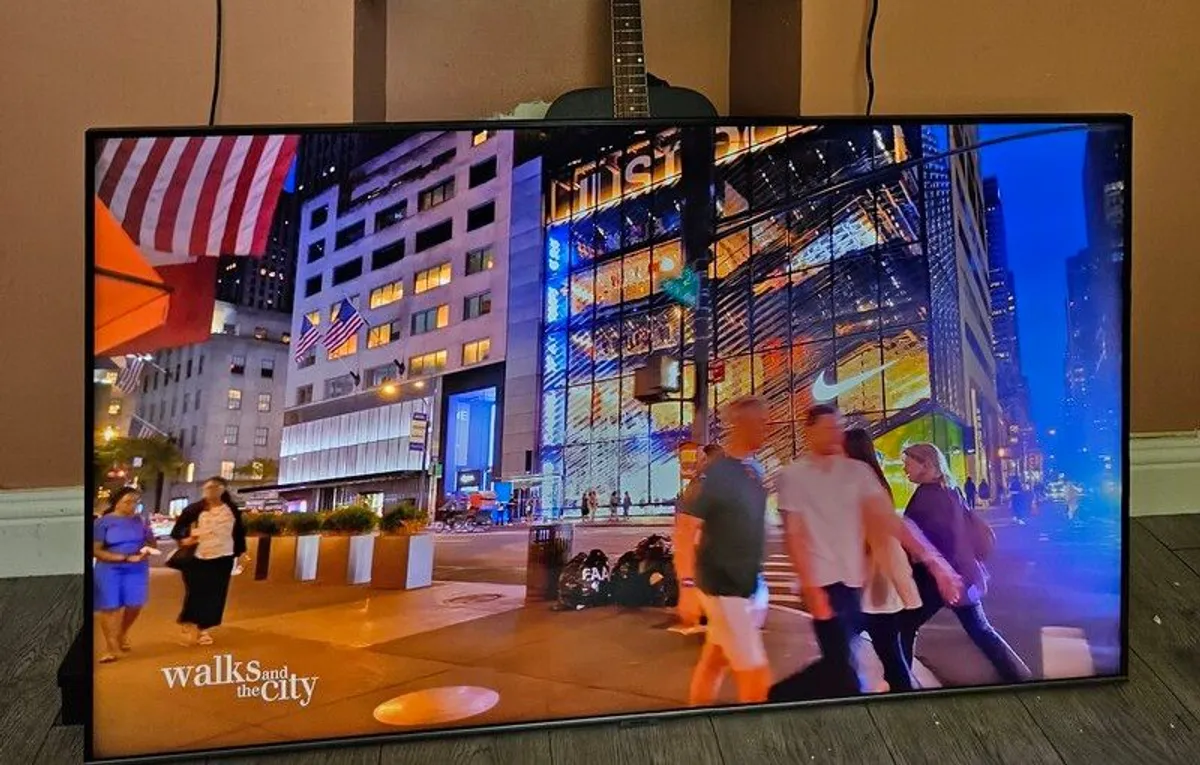 Samsung Qled 75T 120hz - Image 1