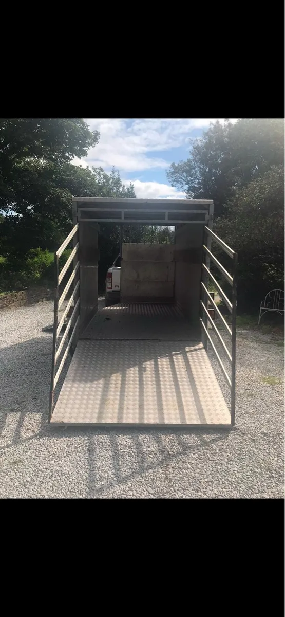 Cattle trailer - Image 4