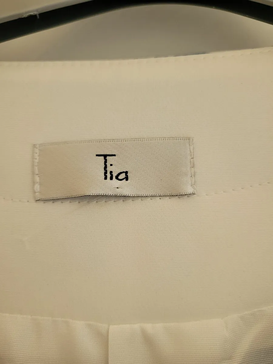 Womens Coat Size 10 - Image 3