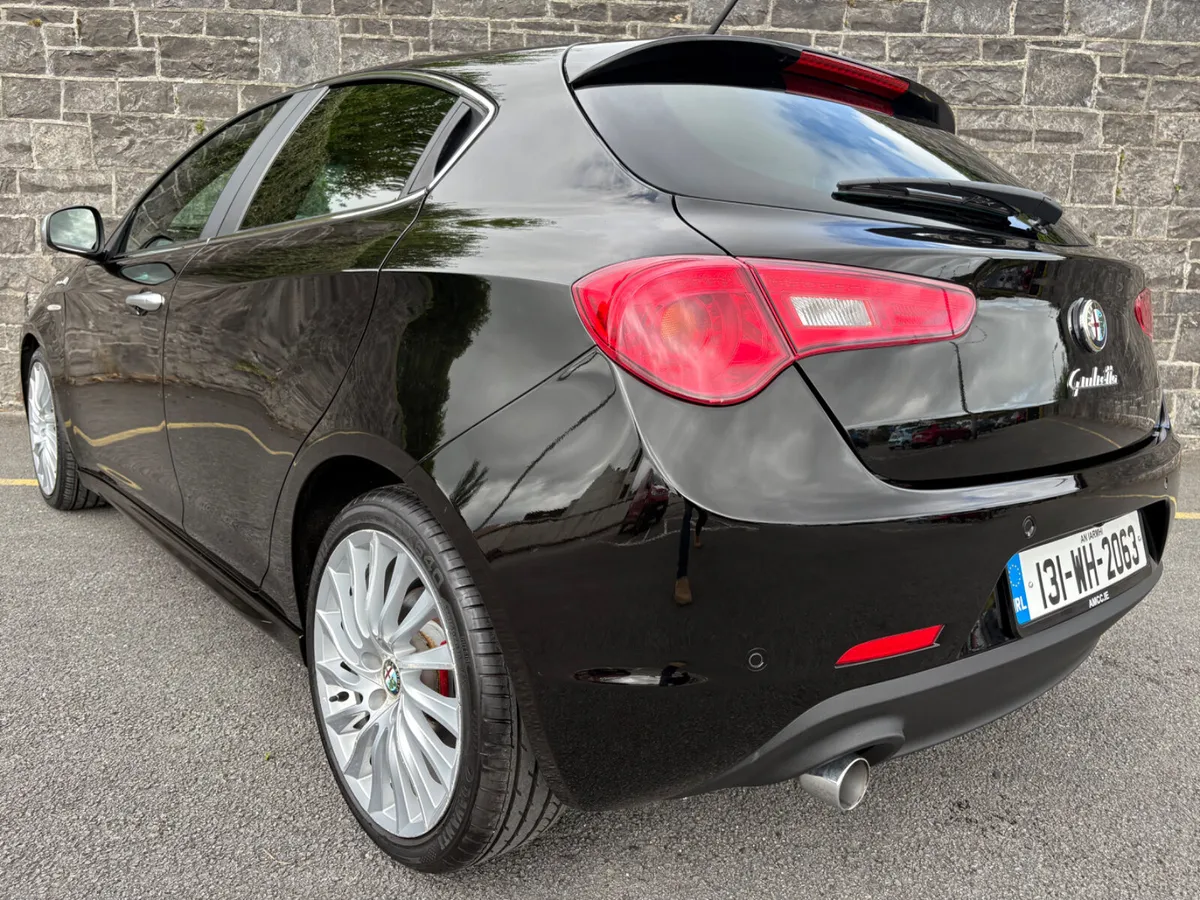Alfa Romeo Giulietta 1.4 T JUST 👀 - Image 3