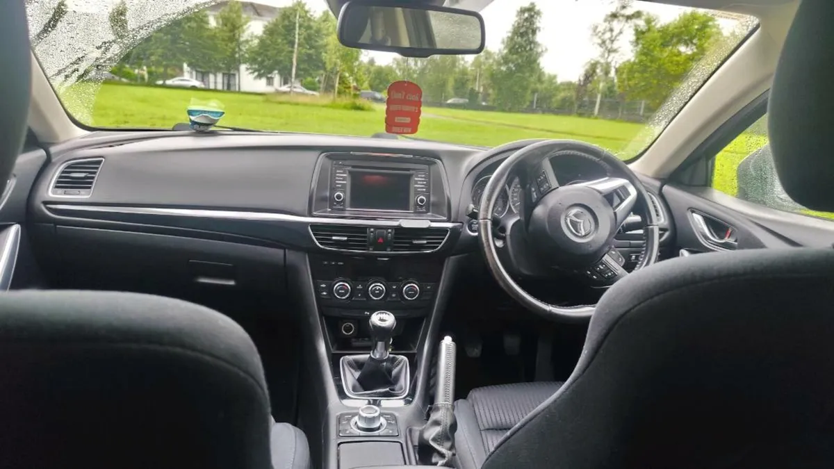 Car - Image 1