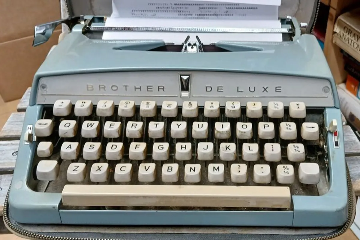 Typewriter - Image 1