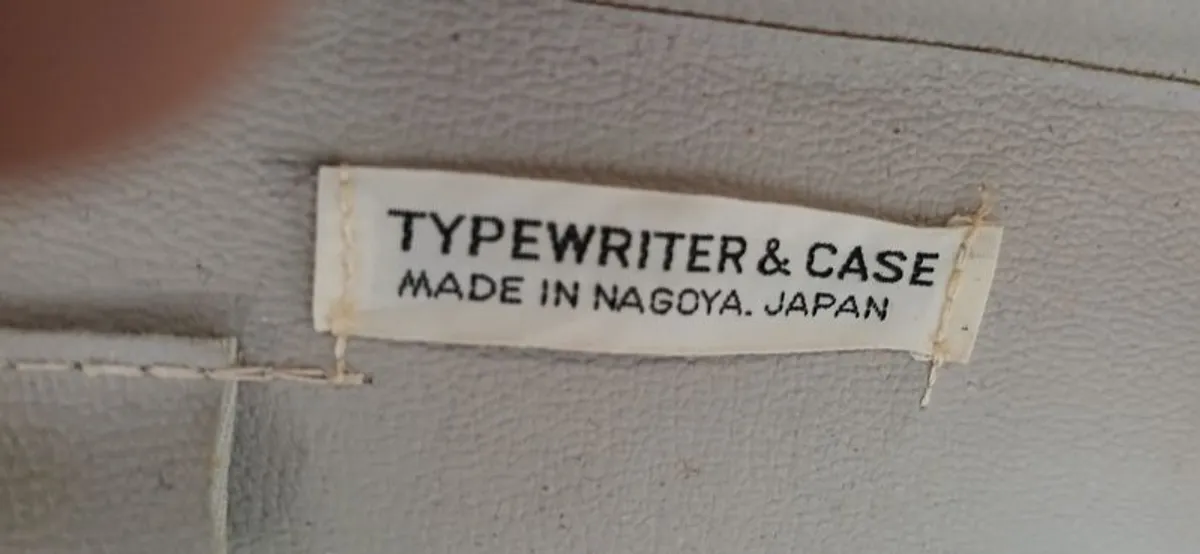 Typewriter - Image 3