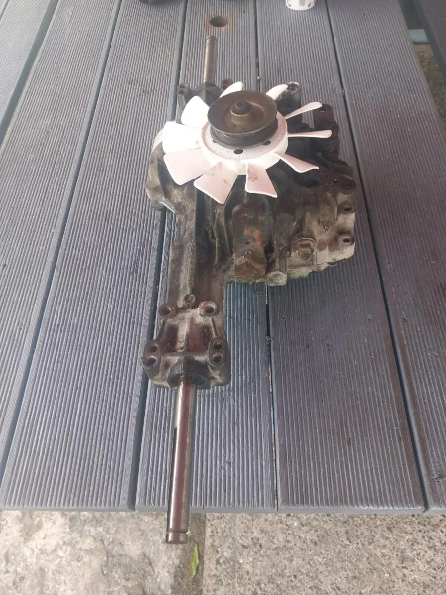 Countax/Westwood transmission for sale - Image 3