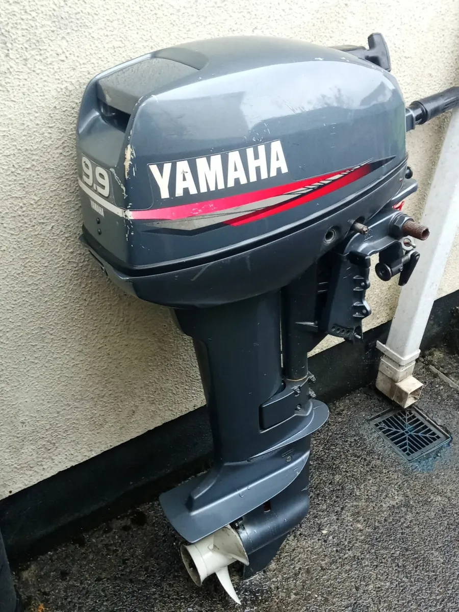 2-stroke outboard YAMAHA-9,9- hp - Image 1