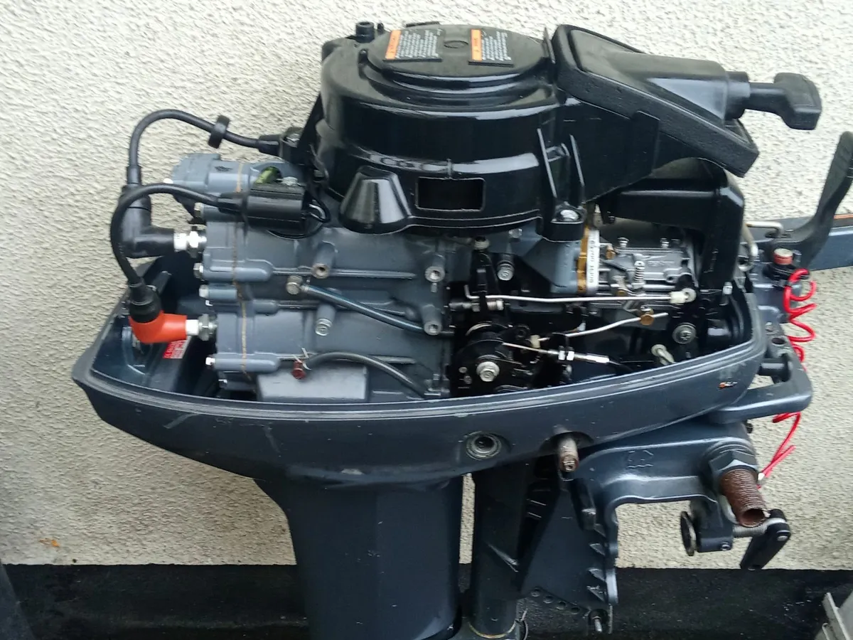 2-stroke outboard YAMAHA-9,9- hp - Image 4