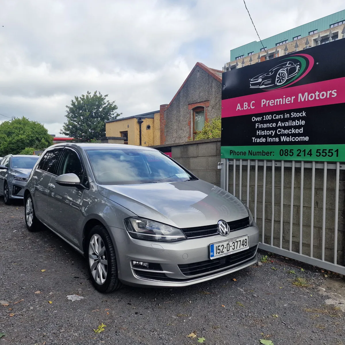 Volkswagen Golf 2015 Automatic - Image 1