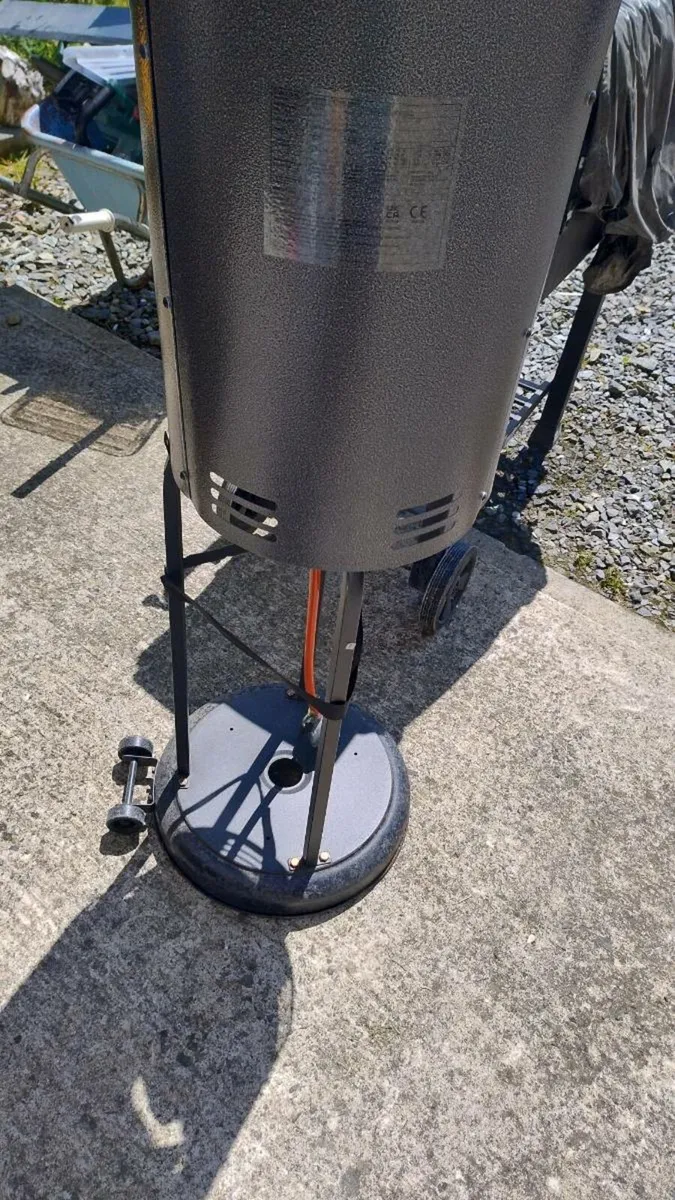 Patio gas heater - Image 2