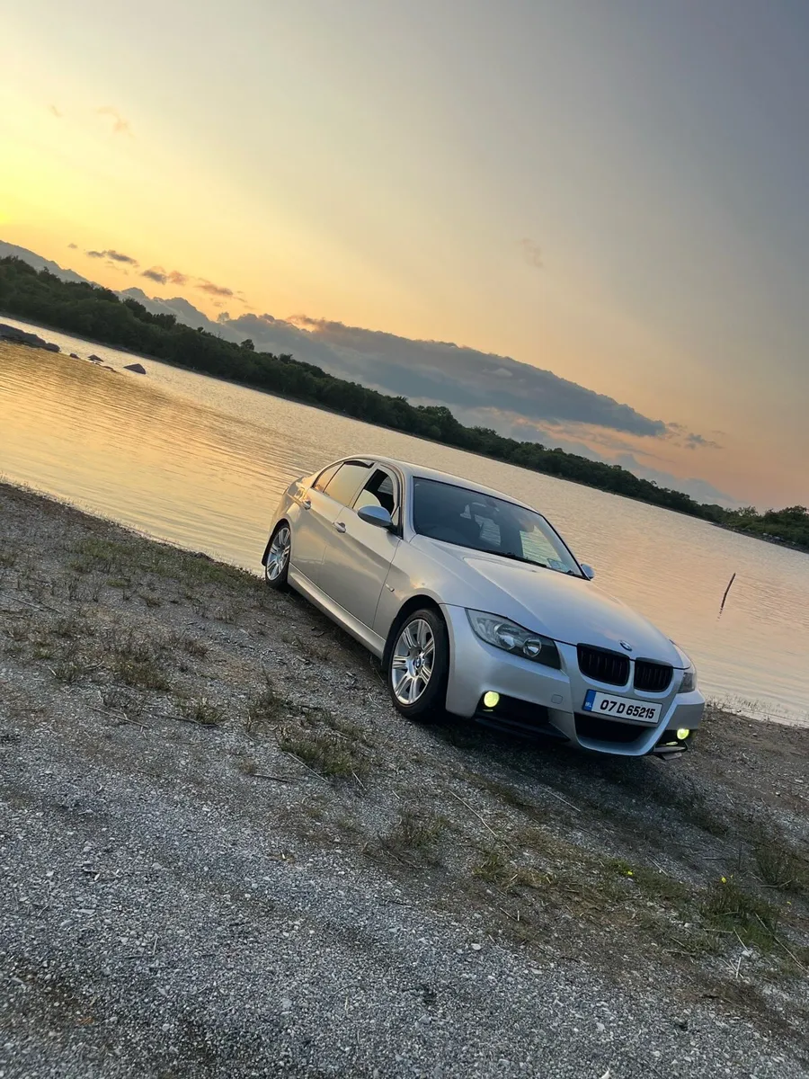 BMW e90 msport - Image 2