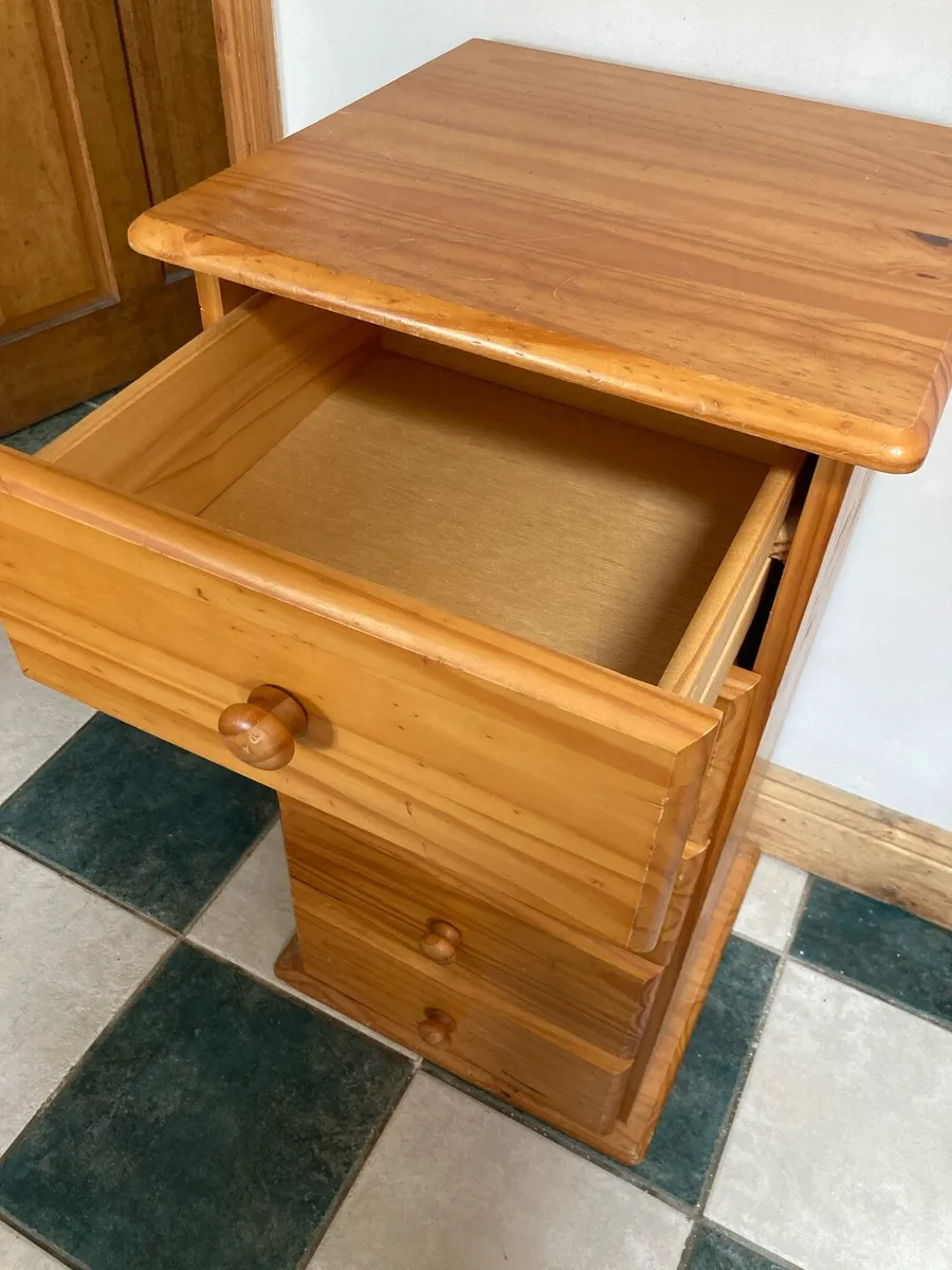 Pine Drawers - Image 3