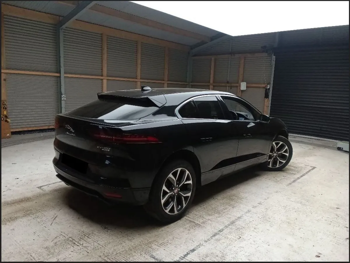 JAGUAR I-PACE EV400 HSE / HIGH SPEC / PAN SUNROOF - Image 3