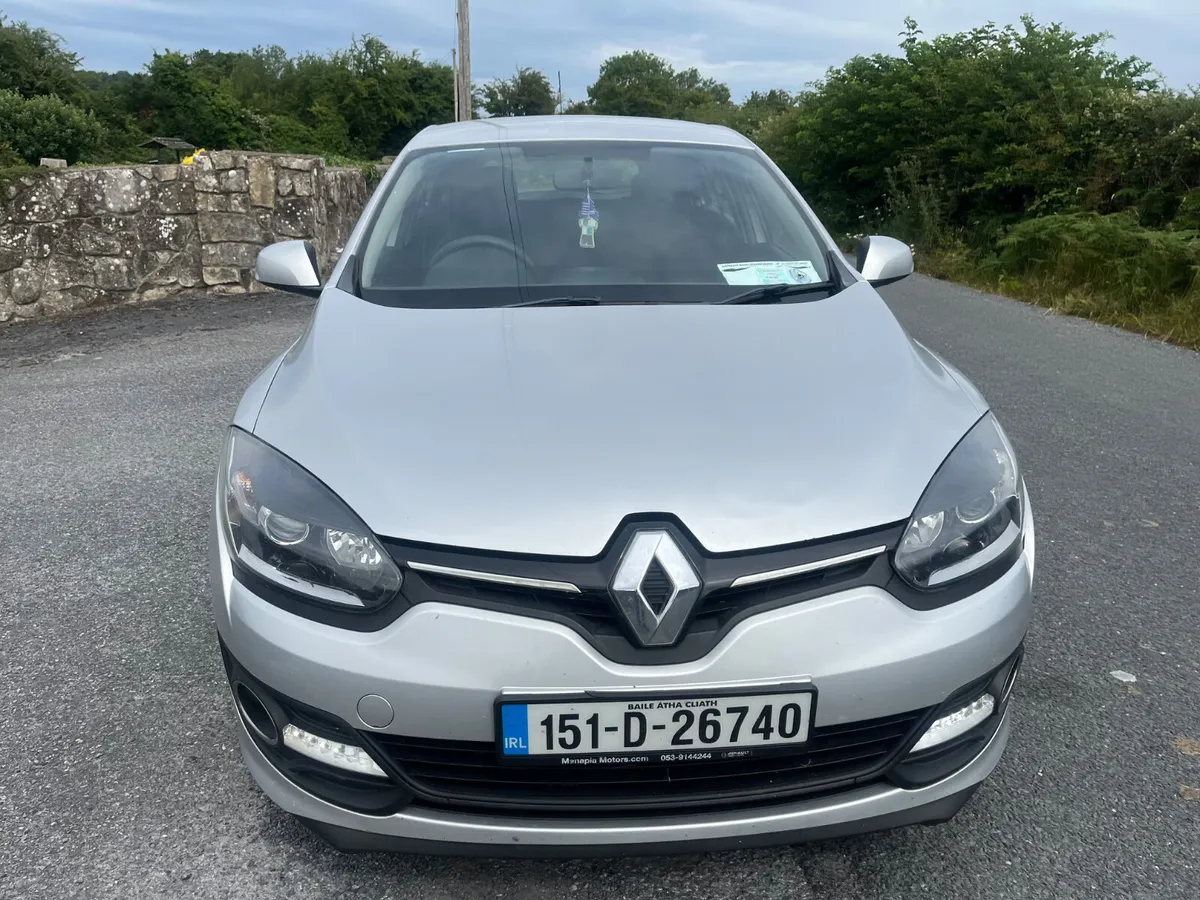 Renault Megane 2015 estates - Image 2
