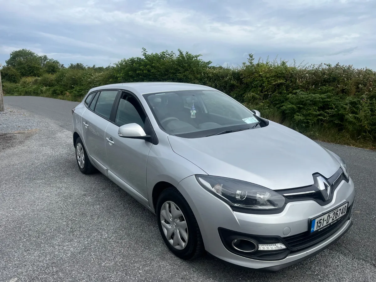 Renault Megane 2015 estates - Image 1