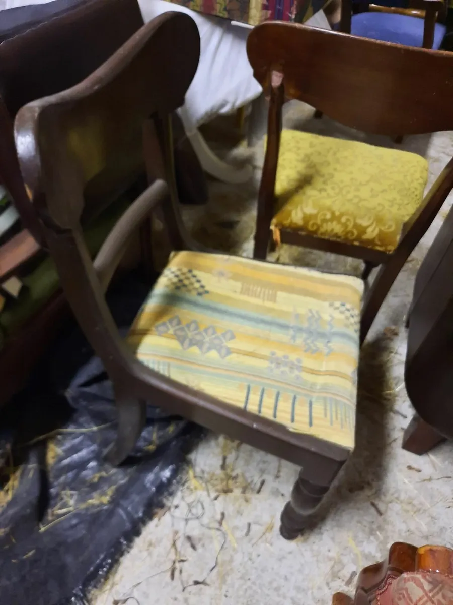 Antique chair - Image 2