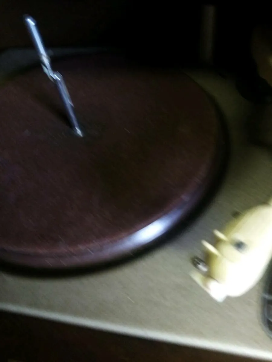 Record player - Image 3