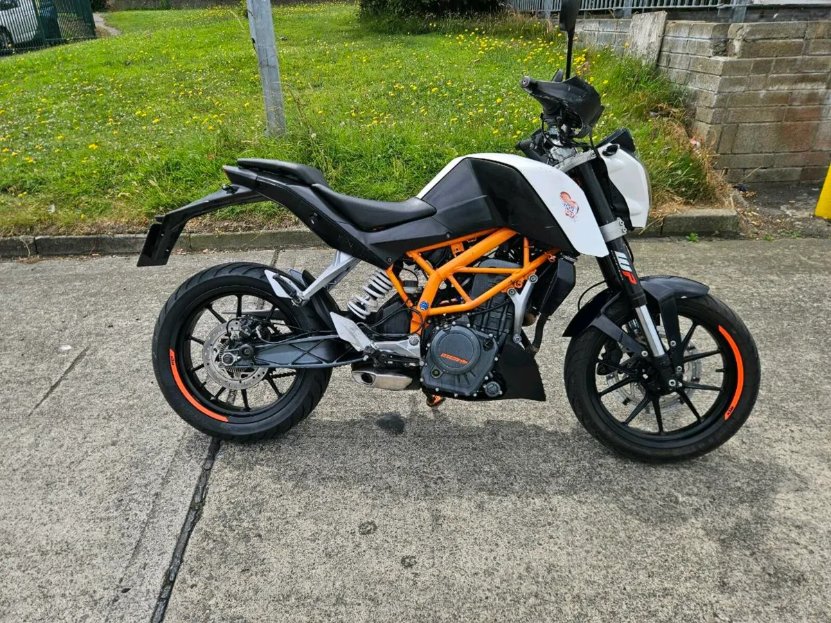 KTM DUKE 390 - Image 1