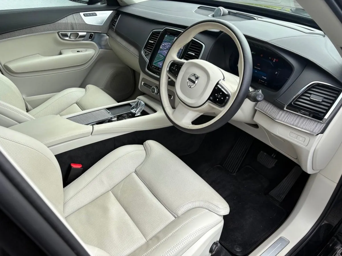 Volvo XC90 455bhp / Massive Spec / 7 Seats / Air - Image 2