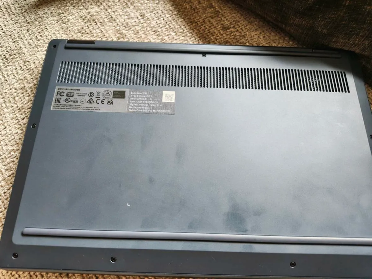 Lenovo IdeaPad Flex 5 14" Chromebook - Image 2