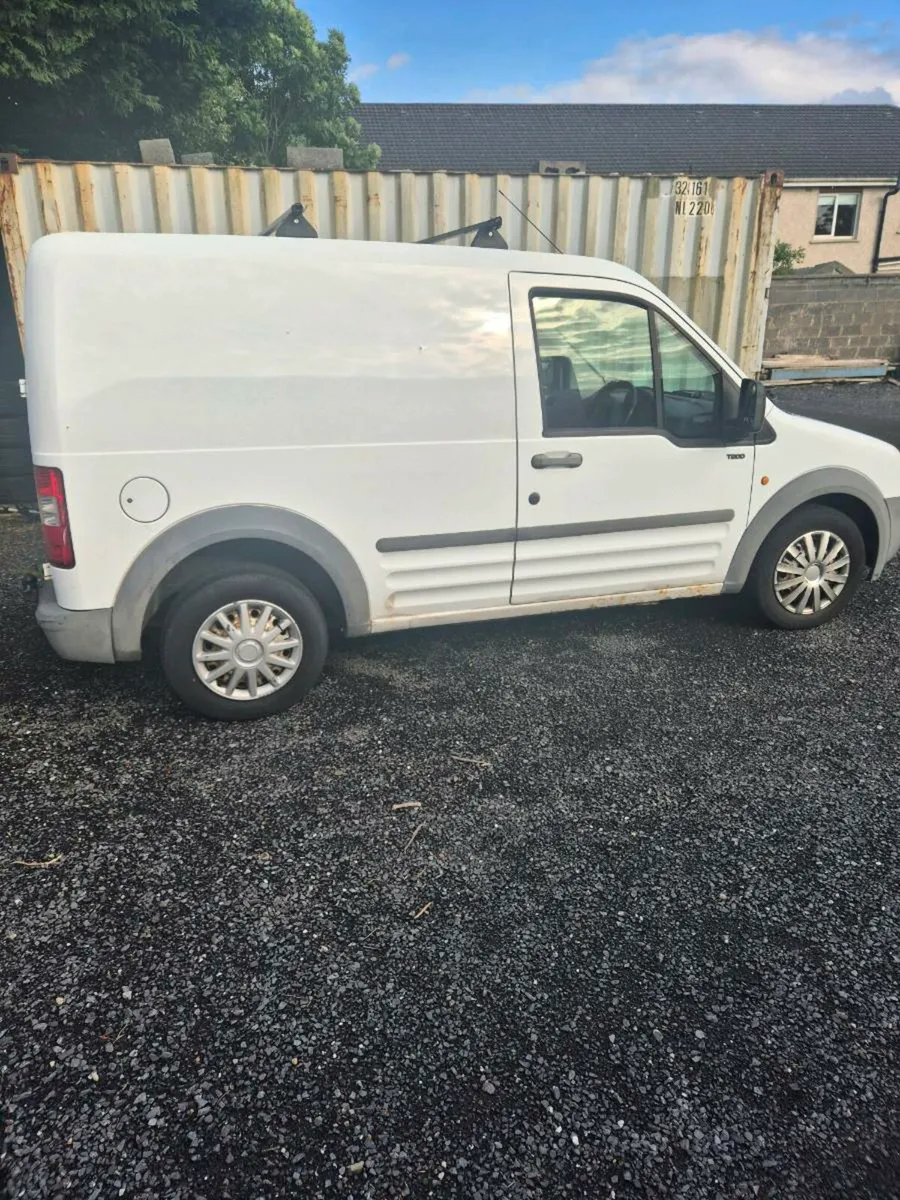 Van - Image 3