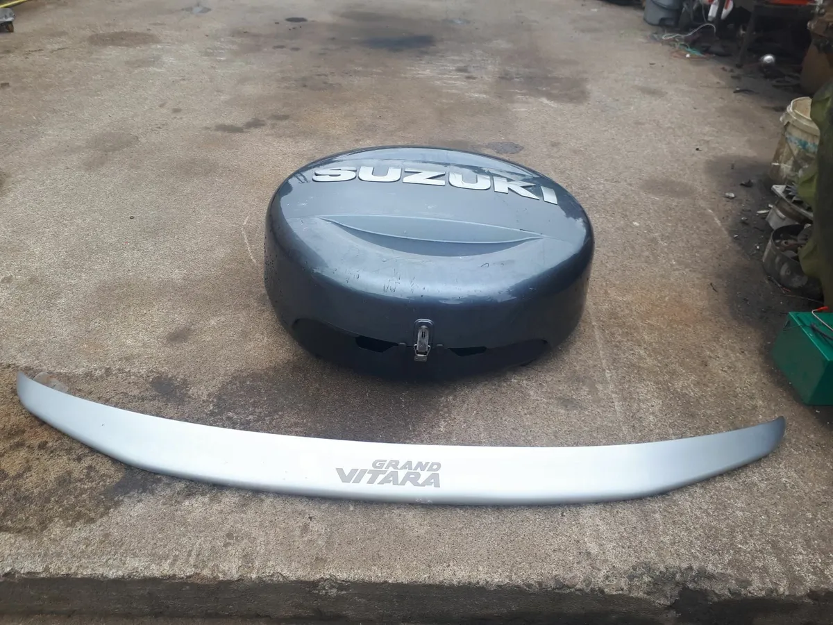 Suzuki wheel cover - Image 1