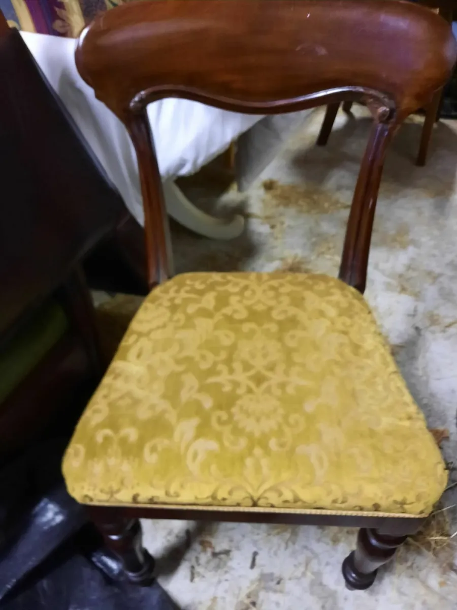Antique chair - Image 3