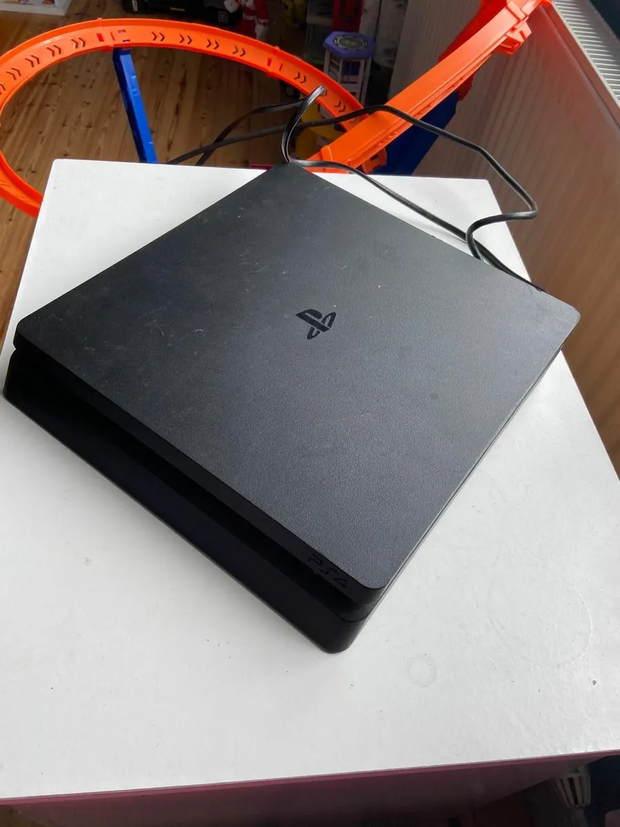 PS4 - Image 2