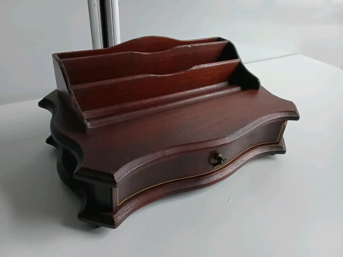 Hand made mahogany desk stand - Image 2